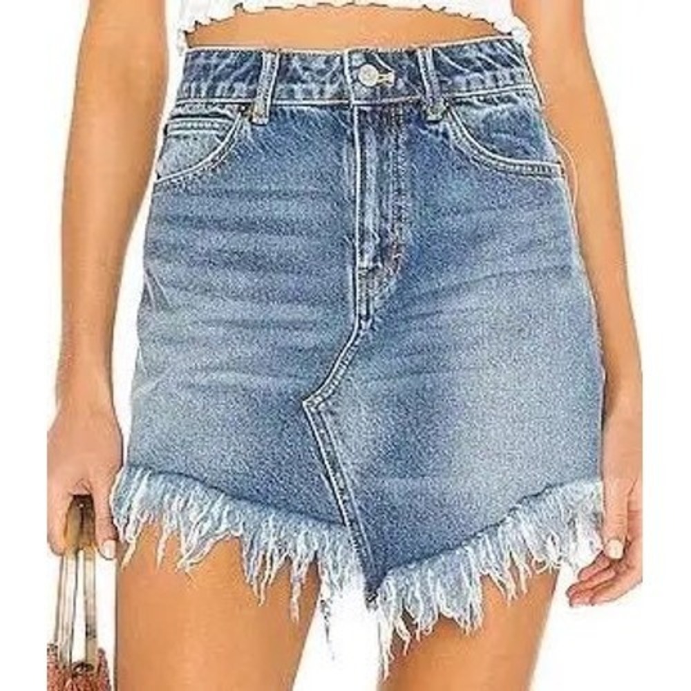 Free People We The Free Bailey Denim Mini Skirt Blue Fray Asymmetric Hem 26 NWT
